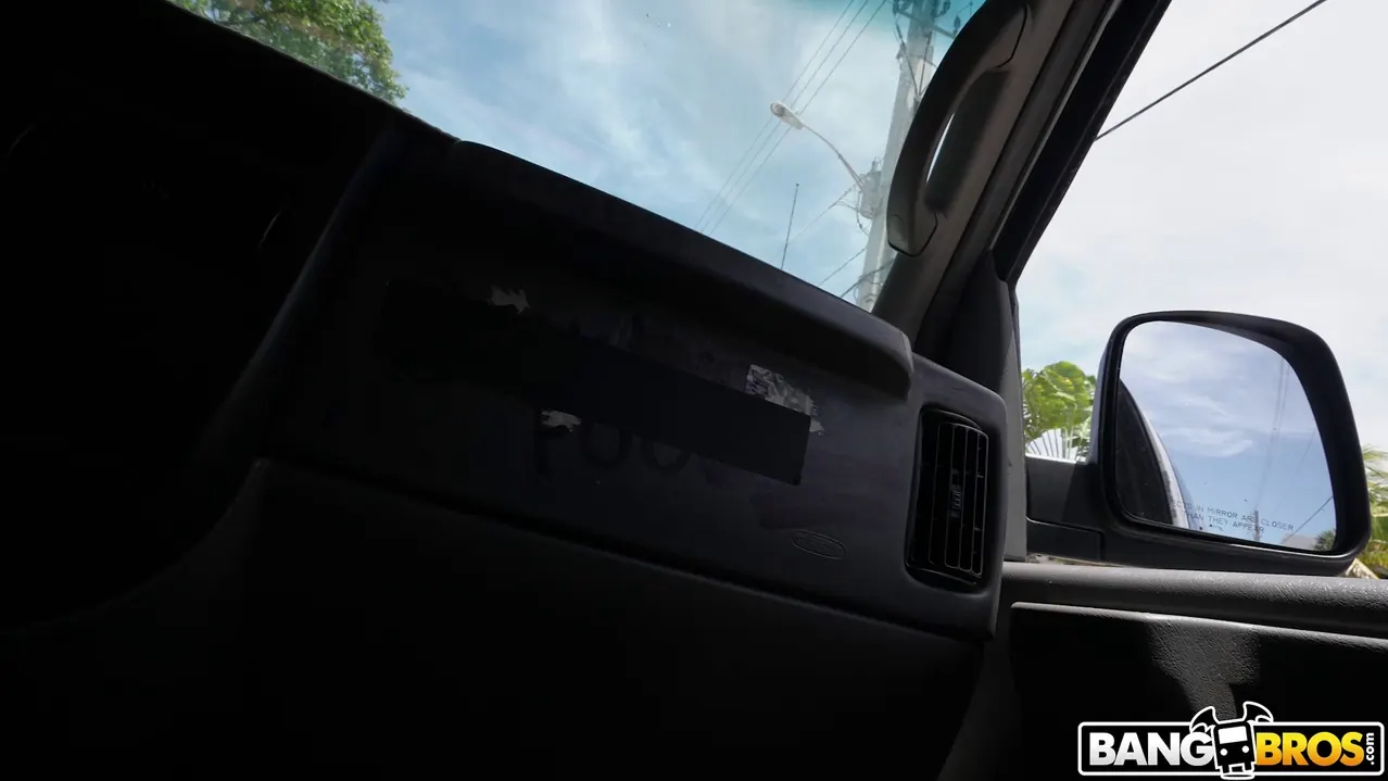 Bangbros 'Make Love Not War' starring Abyss Blank (Photo 1)