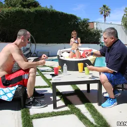 Alaina Dawson en 'Bangbros' Gets Some (Miniatura 36)