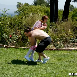 Alaina Dawson en Puta del fútbol (foto 96) Alaina Dawson en 'Bangbros' Puta del fútbol (Miniatura 96)