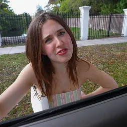 Alana Rose en 'Bangbros' Creando contenido con alana (Miniatura 94)