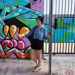 Alex Harper in Shy tourist does anal for cash (Photo 62) Alex Harper in 'Bangbros' Shy tourist does anal for cash (Thumbnail 62)