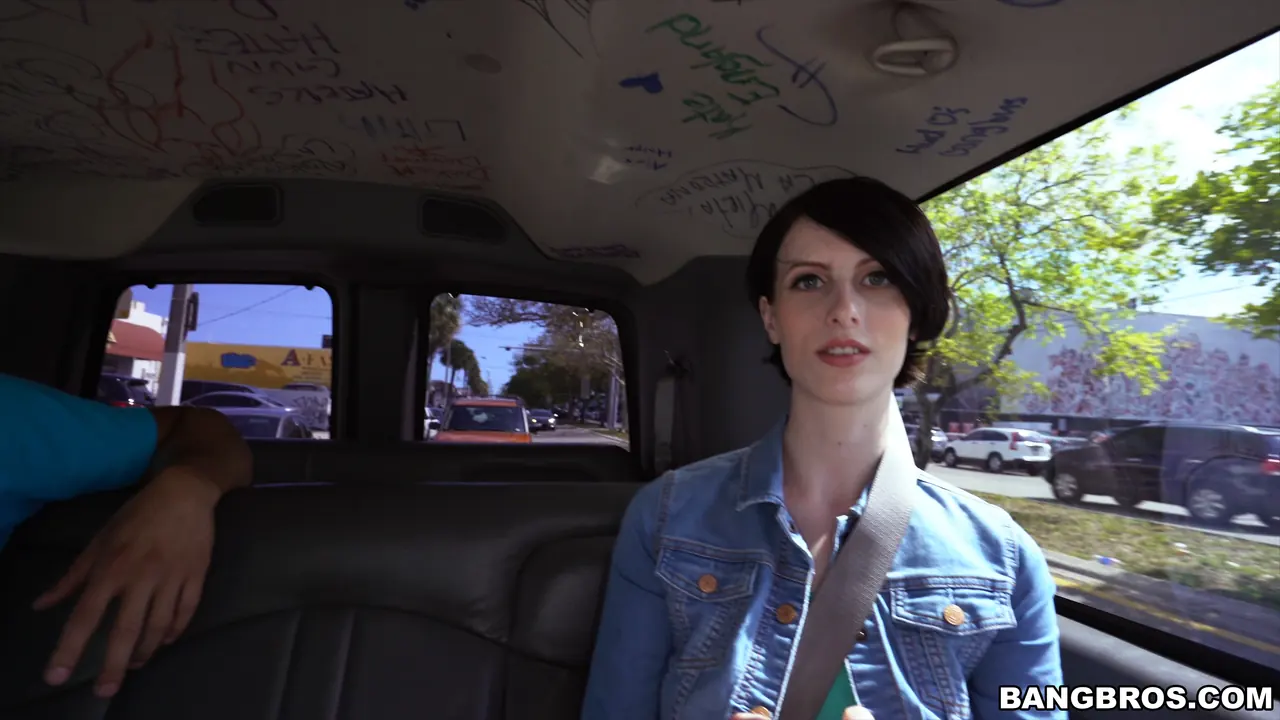 Bangbros 'Shy tourist does anal for cash' starring Alex Harper (Photo 186)