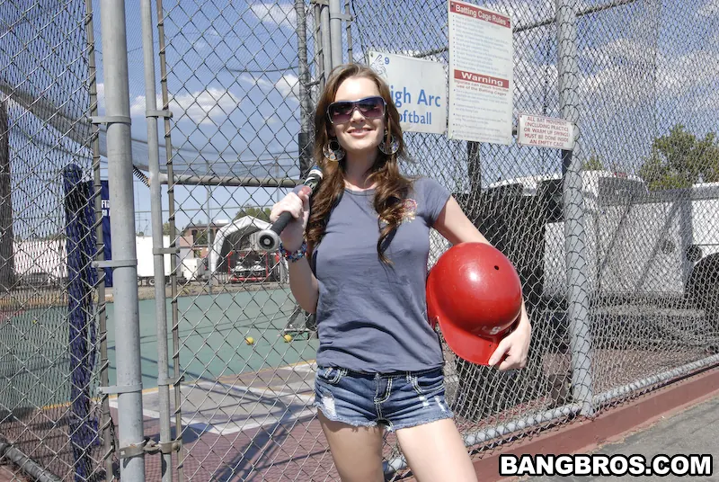 Bangbros '¡El creampie le sienta bien a un coño!' protagonizando Alexa Nicole (foto 1)