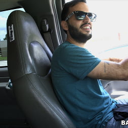 Alexis Blaze en 'Bangbros' En el autobús con una nueva belleza (Miniatura 33)