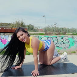 Alexis Doll en 'Bangbros' A Alexis le gusta el anal aceitoso (Miniatura 47)