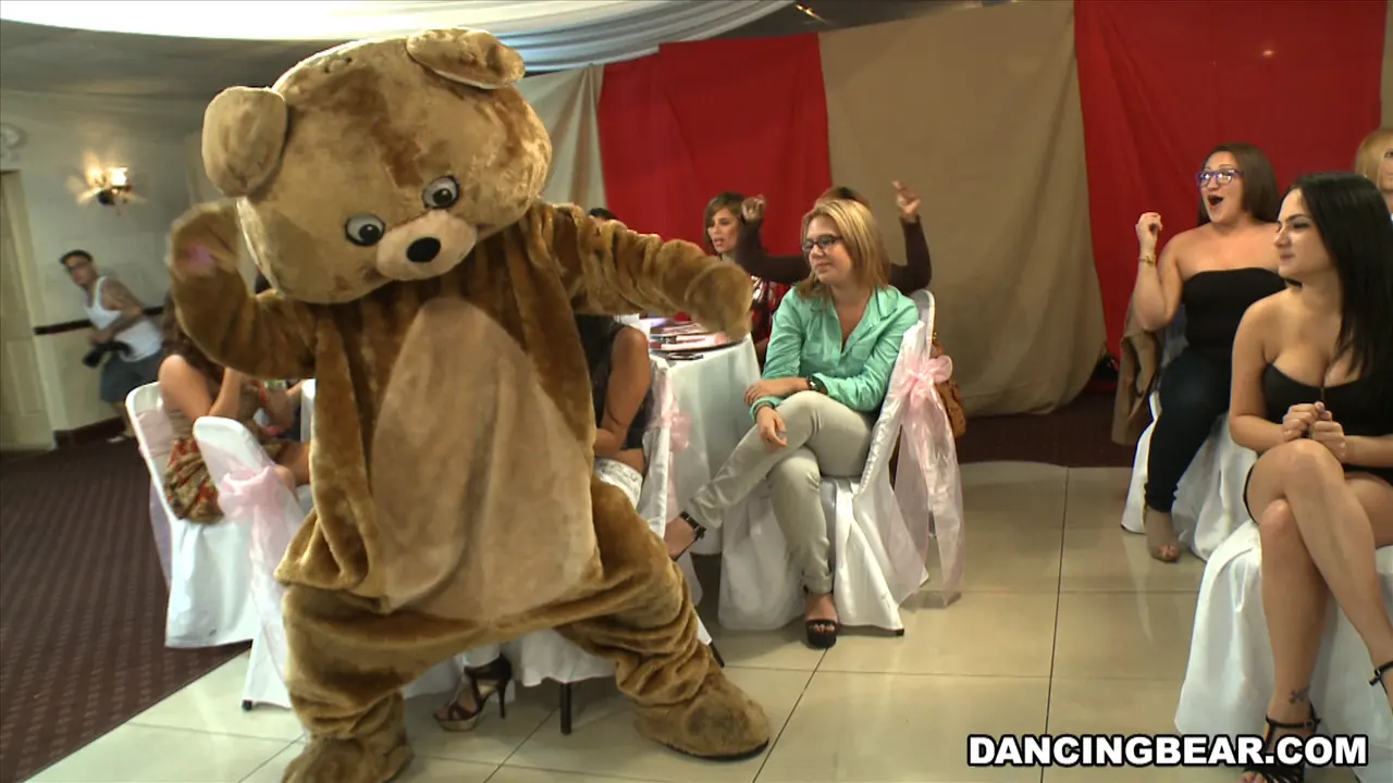 Bangbros 'Dick-Sucking Orgy For The Bride To Be' starring Amateurs (Photo 33)