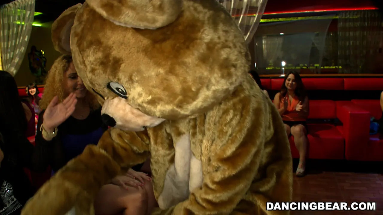 Bangbros 'Fuck That Pussy!' starring Amateurs (Photo 33)