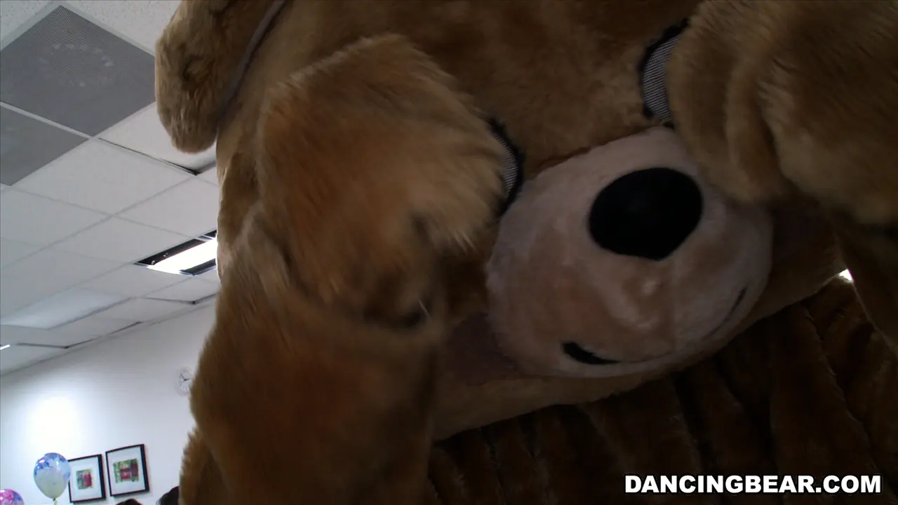 Bangbros 'Room Full Of Dick Suckers!' starring Amateurs (Photo 1)