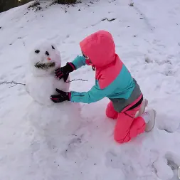 Amia Miley en Las vacaciones de invierno de Amia Miley (foto 315) Amia Miley en 'Bangbros' Las vacaciones de invierno de Amia Miley (Miniatura 315)