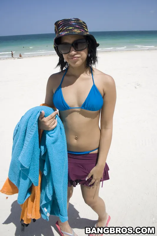 Bangbros 'At The Beach With Anna's Sexy Ass' starring Anna (Photo 168)