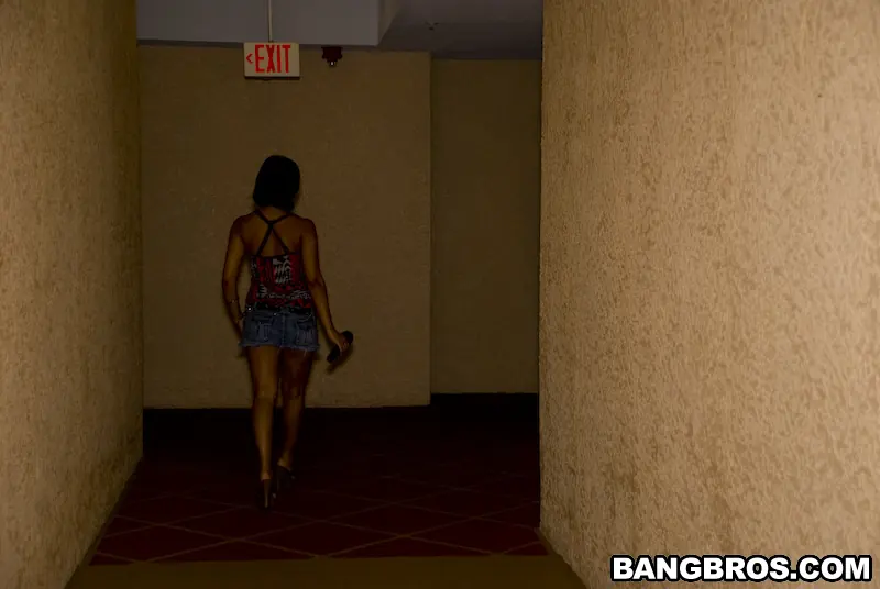 Bangbros 'Big Dick vs. Little Dick!' starring Anna (Photo 378)