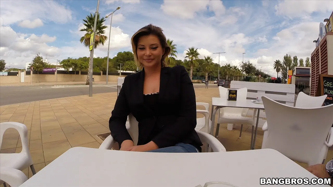 Anna Polina en 'Una nena rusa recibe una follada anal en público' from 'Bangbros' (foto 99) Bangbros 'Una nena rusa recibe una follada anal en público' protagonizando Anna Polina (foto 99)