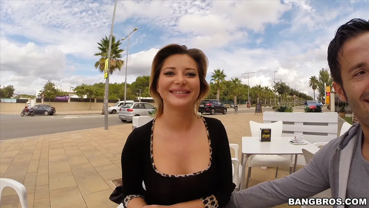 Anna Polina en 'Una nena rusa recibe una follada anal en público' from 'Bangbros' (foto 264) Bangbros 'Una nena rusa recibe una follada anal en público' protagonizando Anna Polina (foto 264)