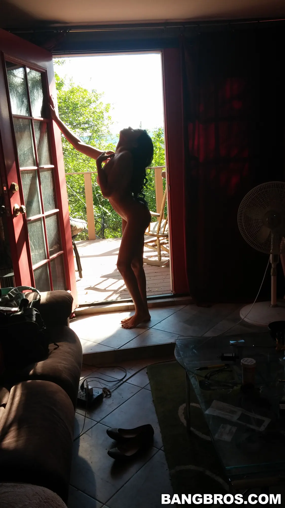 Bangbros 'Belleza de piel color moca follando en un entorno interracial' protagonizando Anya Ivy (foto 75)