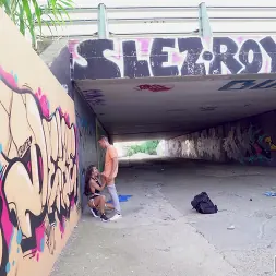 Anya Krey en 'Bangbros' La aventura anal de una rumana sexy (Miniatura 360)