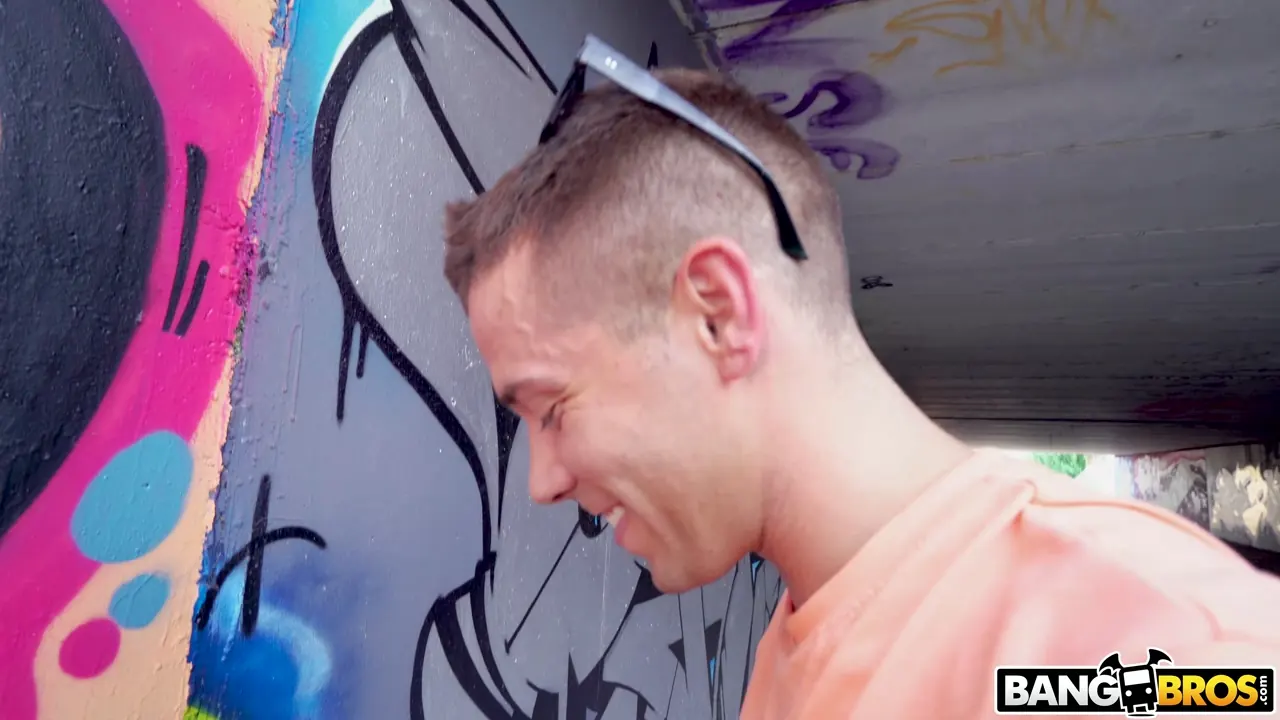 Anya Krey en 'La aventura anal de una rumana sexy' from 'Bangbros' (foto 379) Bangbros 'La aventura anal de una rumana sexy' protagonizando Anya Krey (foto 379)