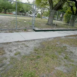 Apollo Banks en Luna le da un poco de coño a un extraño (foto 600) Apollo Banks en 'Bangbros' Luna le da un poco de coño a un extraño (Miniatura 600)