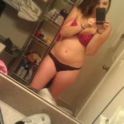 April Rose in First Scene 19 (Photo 10) April Rose in 'Bangbros' First Scene 19 (Thumbnail 10)