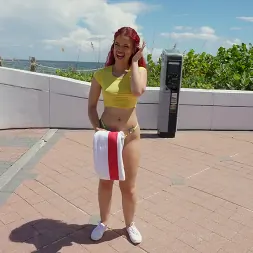 Archer Ali en 'Bangbros' Polla de vacaciones (Miniatura 142)