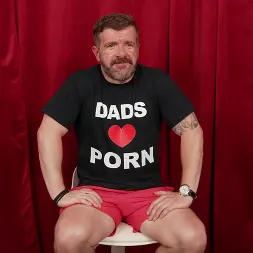 Ashley Alexander in 'Bangbros' Beach Dads Part 1: DILF Hunting (Thumbnail 216)