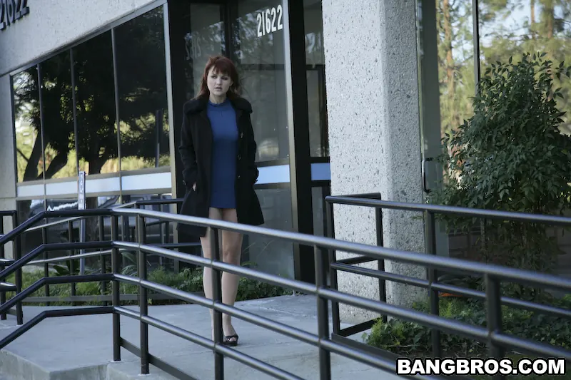 Ava Allure en 'Masajear la piña' from 'Bangbros' (foto 374) Bangbros 'Masajear la piña' protagonizando Ava Allure (foto 374)