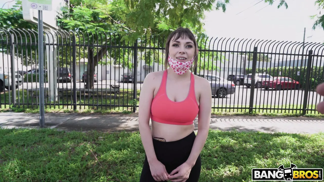 Bangbros 'Ava le quita la tarjeta V a Jimmy' protagonizando Ava Sinclaire (foto 96)