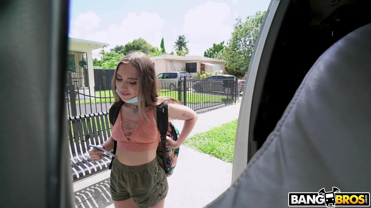 Bangbros 'Anal en el bus' protagonizando Bailey Base (foto 40)