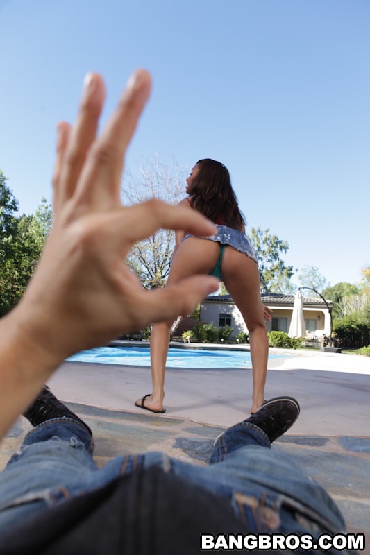Bangbros '¡REY YO!' protagonizando Bella Morietti (foto 44)
