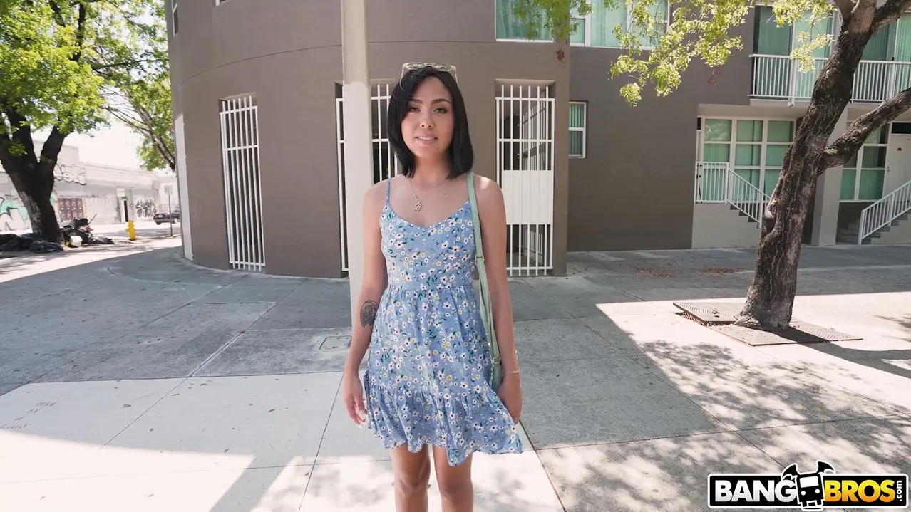 Bianca Bangs en 'Loves to Bang' from 'Bangbros' (foto 73) Bangbros 'Loves to Bang' protagonizando Bianca Bangs (foto 73)