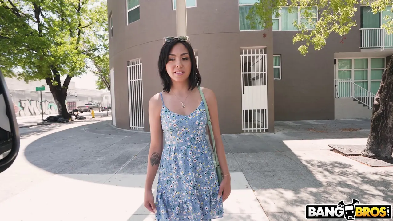 Bangbros 'Loves to Bang' protagonizando Bianca Bangs (foto 876)