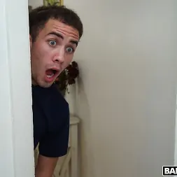 Blondie Bombshell en Madrastra cachonda toma el control (foto 81) Blondie Bombshell en 'Bangbros' Madrastra cachonda toma el control (Miniatura 81)