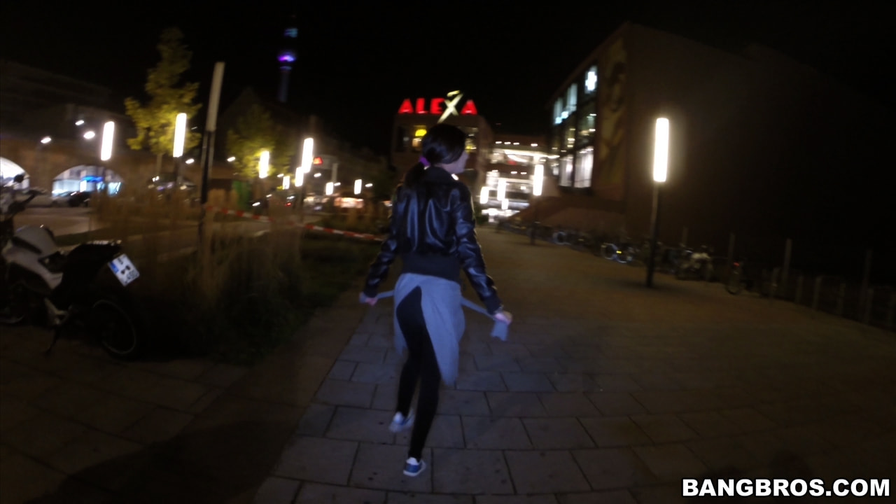 Bangbros 'Squirts In Public!' starring Bonnie Rotten (Photo 78)