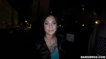 Bonnie Rotten in 'Squirts In Public!'