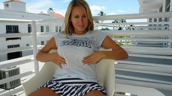 Brandy Talore en '¡Las grandes tetas naturales de Brandy Taylor!'
