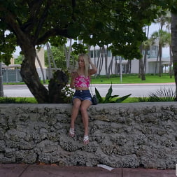 Braylin Bailey en 'Bangbros' Braylin se deja follar (Miniatura 1)