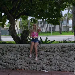 Braylin Bailey en 'Bangbros' Braylin se deja follar (Miniatura 1)