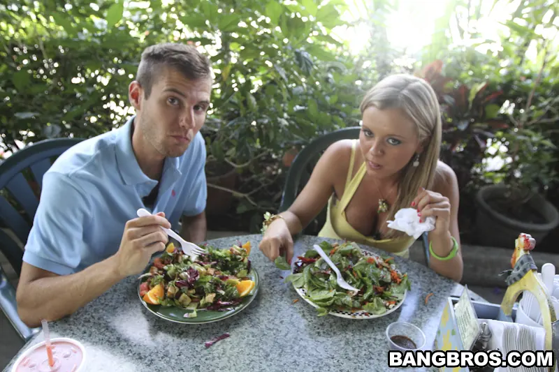 Bangbros 'Bree Olsen Bagged Herself a Loser' starring Bree Olson (Photo 1)