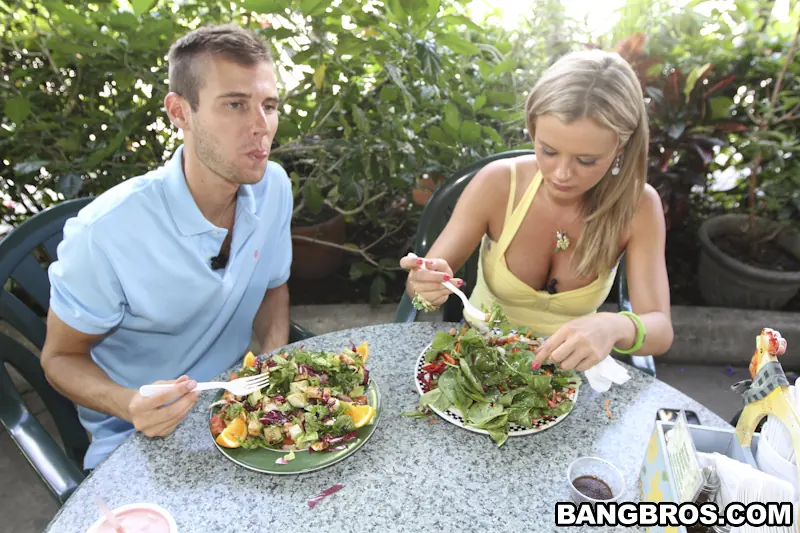 Bangbros 'Bree Olsen Bagged Herself a Loser' starring Bree Olson (Photo 9)