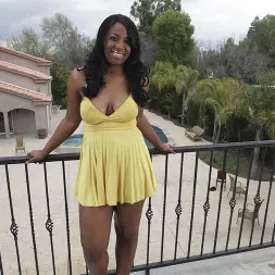 Briana Bliss in Chocolate Deluxe (Photo 1) Briana Bliss in 'Bangbros' Chocolate Deluxe (Thumbnail 1)