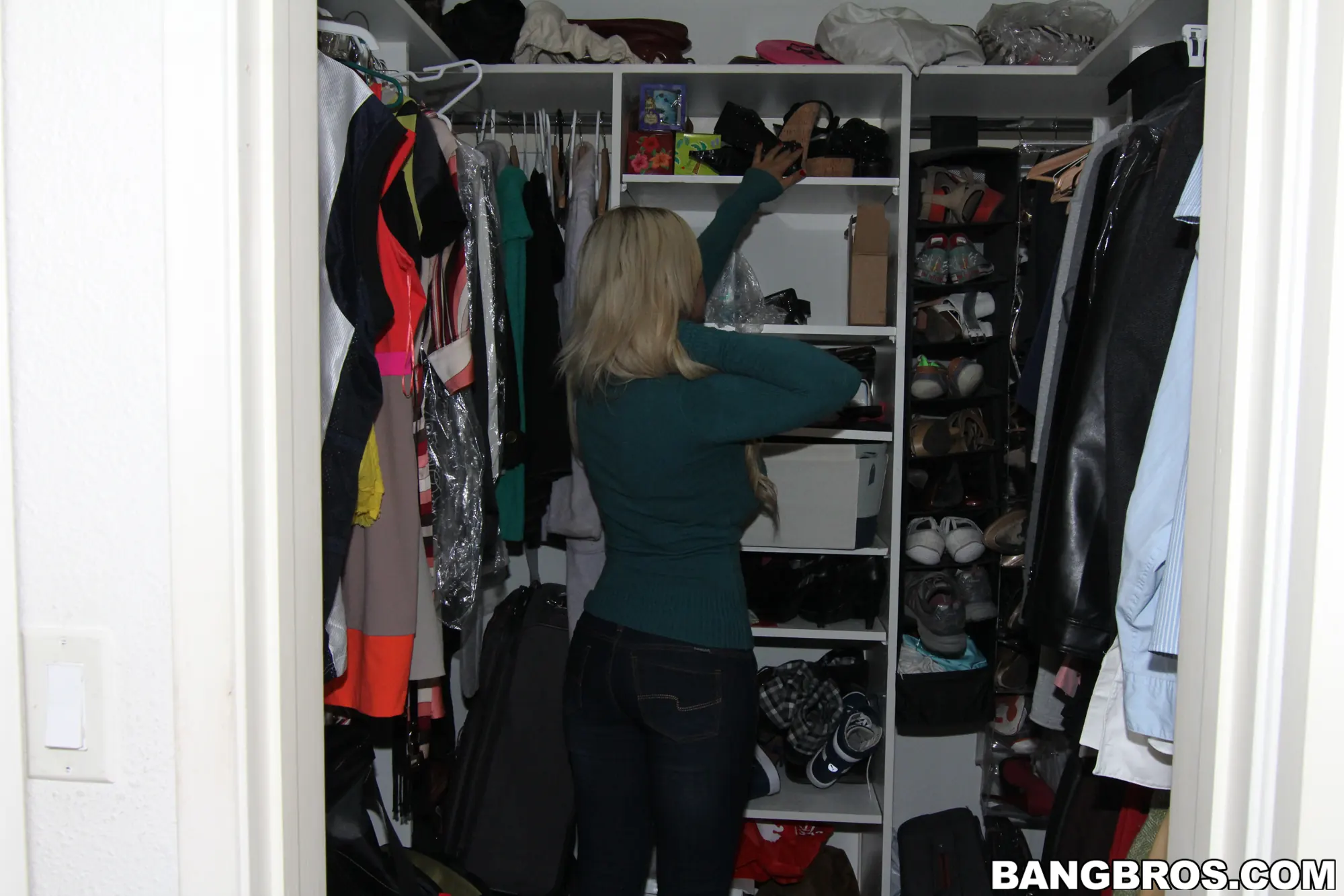 Bangbros 'Porn-Star Gets Fucked By A Big Black Cock!' starring Bridgette B (Photo 18)