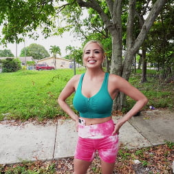 Caitlin Bell in They Needed Nudes (Photo 825) Caitlin Bell in 'Bangbros' They Needed Nudes (Thumbnail 825)