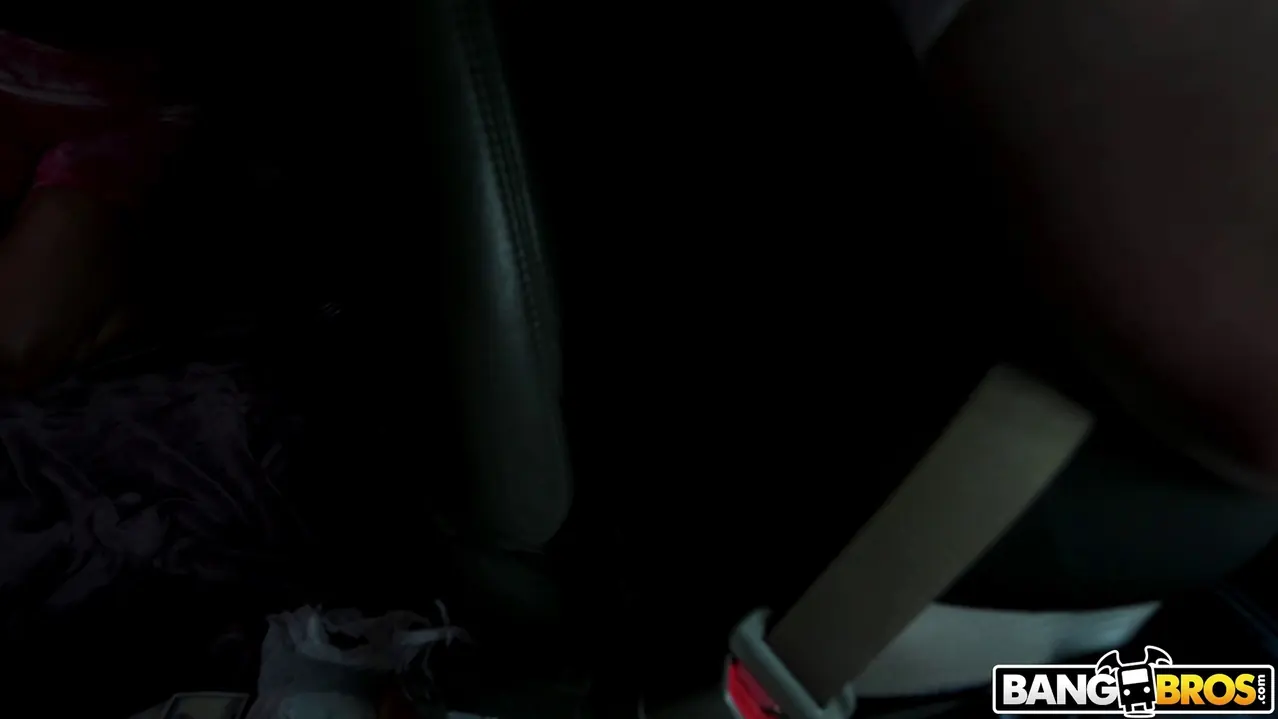 Bangbros 'Necesitaban desnudos' protagonizando Caitlin Bell (foto 975)