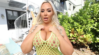 Callie Brooks en 'mueve su gran trasero'