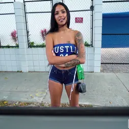 Camila Cortez en Mala colombiana folla por dinero (foto 675) Camila Cortez en 'Bangbros' Mala colombiana folla por dinero (Miniatura 675)