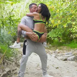 Canela Skin in 'Bangbros' Juicy Ass Canela Does Anal In The Park (Thumbnail 285)