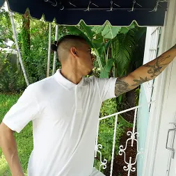 Cassidy Banks en 'Bangbros' Masaje de tetas grandes (Miniatura 1)