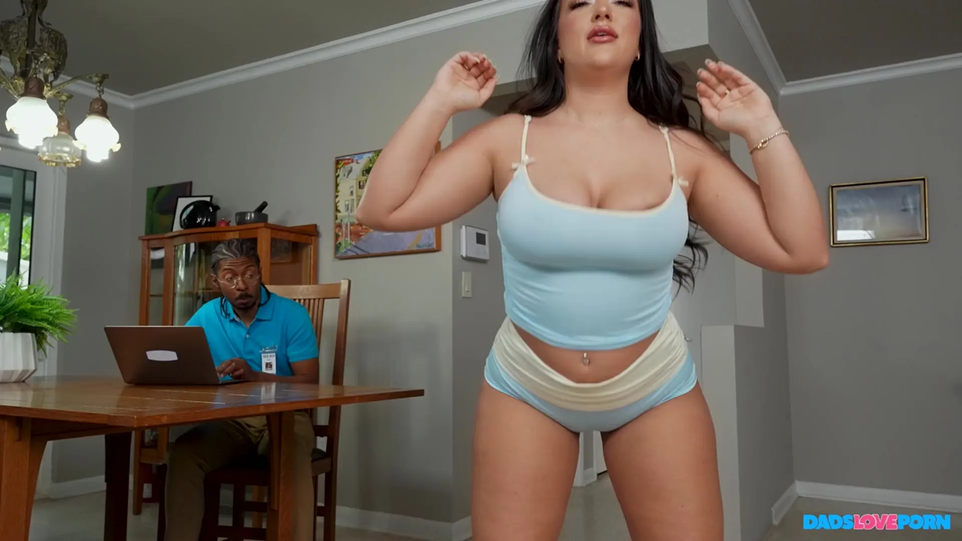 Bangbros 'Padre técnico afortunado follando a una actriz porno' protagonizando Cassie Lenoir (foto 248)