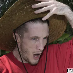 Cecilia Lion in 'Bangbros' Seduces The Pool Guy (Thumbnail 90)