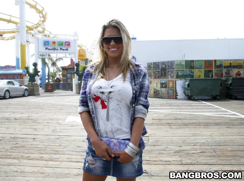 Charisma Capelli in 'Lucky Creampie From Kentucky' from 'Bangbros' (Photo 1) Bangbros 'Lucky Creampie From Kentucky' starring Charisma Capelli (Photo 1)