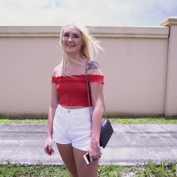 Chloe Marie en 'Bangbros' El sexo de venganza es genial hasta que te abandonan (Miniatura 110)
